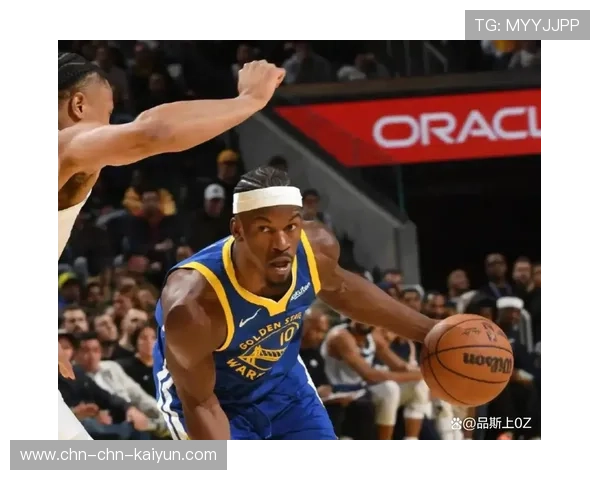 爵士半场落后黄蜂39分,防守漏洞暴露无遗 爵士半场落后黄蜂39分,防守漏洞暴露无遗